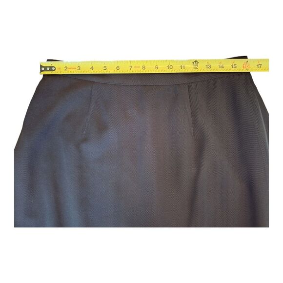 Vtg Lined Black Maxi Skirt Size 14 Crepe A-Line kick vent Signature by Jerell EC - Picture 7 of 9